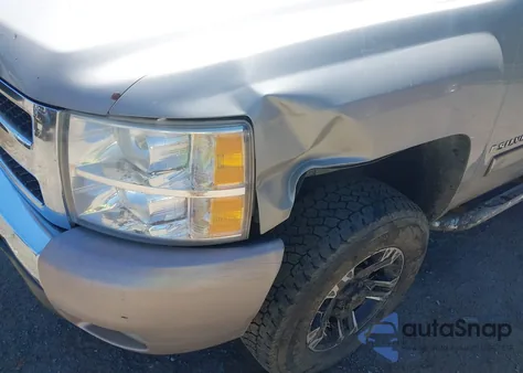 2007 Chevrolet Silverado 1500 Lt1 z USA, uszkodzony, nr VIN 1GCEK19C77Z560378